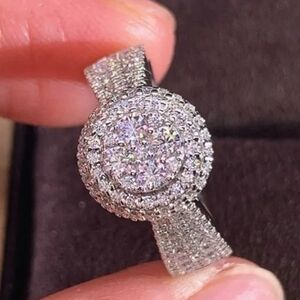 SOLD 💛  Elegant Round Shape  Silver Tone White Diamond Engagement Ring